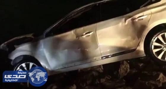 نجاة شابين سقطت مركبتهما في مياه بحر الرمس بـ"رأس الخيمة"