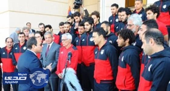 الرئيس السيسي يستقبل المنتخب المصري في قصر الاتحادية