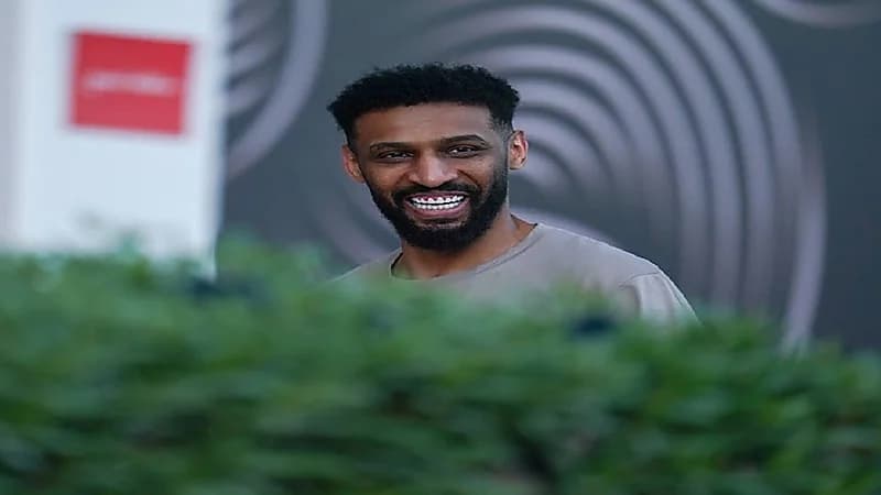 مهند عسيري يقرر الاعتزال