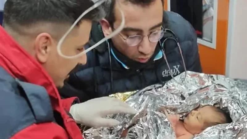 السبب وراء خروج الرضع من تحت الأنقاض في "ورق حراري"