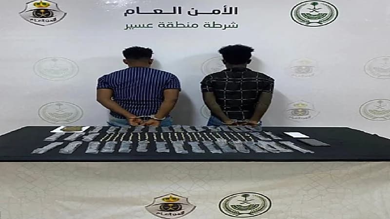 القبض على مخالفين بحوزتهما مواد مخدرة
