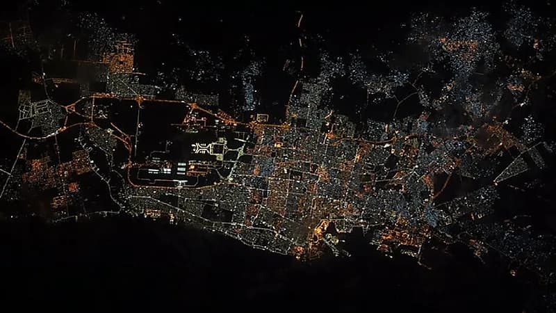 رائد فضاء يوثق صورة مذهلة لجدة