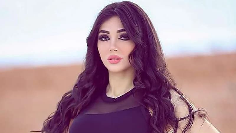 الفنانة "قمر" تلد طفلتها الثانية "دون أب"
