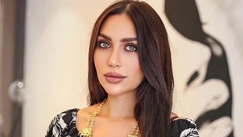 شاهد.. الدكتورة خلود تثير السخرية بسبب القرود في الطائف