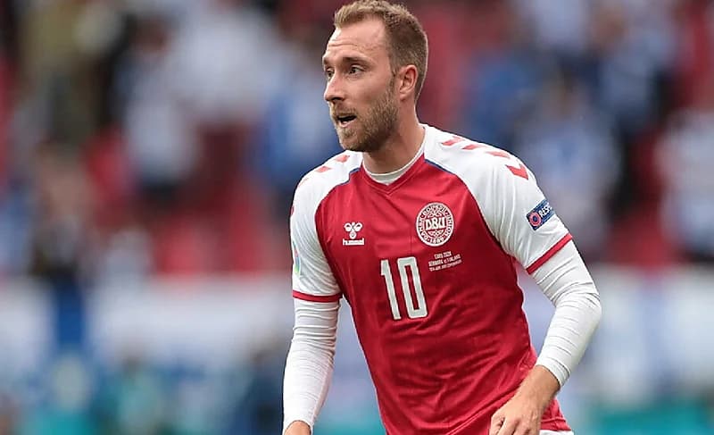 كريستيان إريكسن يعود مجددًا للملاعب