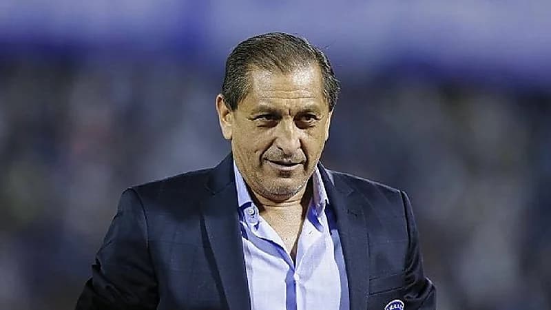 الهلال يكثف جهوده لتجهيز "عطيف"
