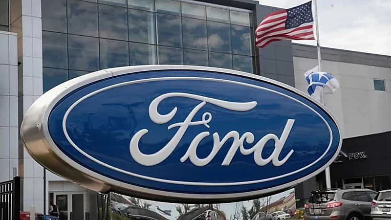 تغريم شركة "فورد" 1,7 مليار دولار كتعويض بعد وفاة زوجين بسبب خلل في سيارتها