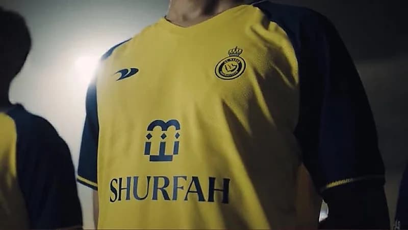 بالفيديو.. النصر يدشن أطقمه للموسم الجديد