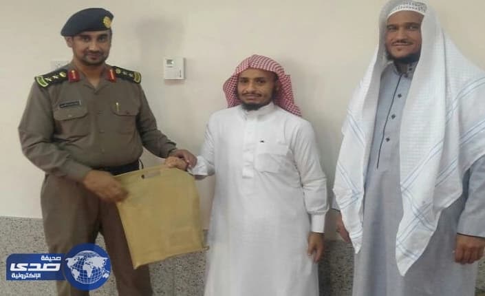 الدفاع المدني يكرم معلمي حلقات القرآن بجدة