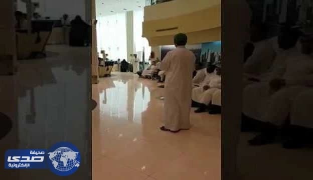 فيديو لفرقة فنون شعبية بمكتب الخطوط بجدة .. يثير غضب النشطاء