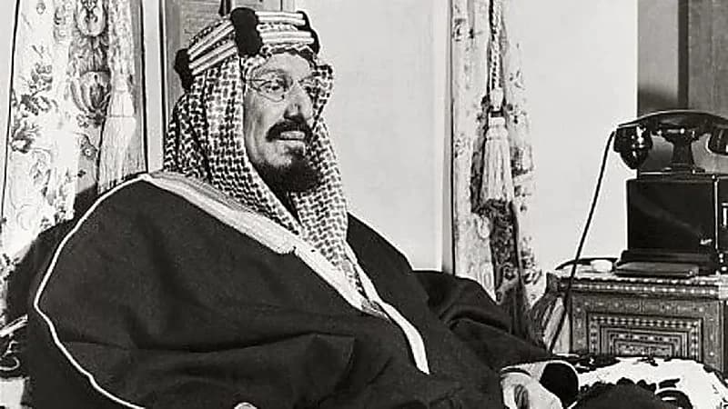 سبب إطلاق لقب "معزي" على الملك عبدالعزيز