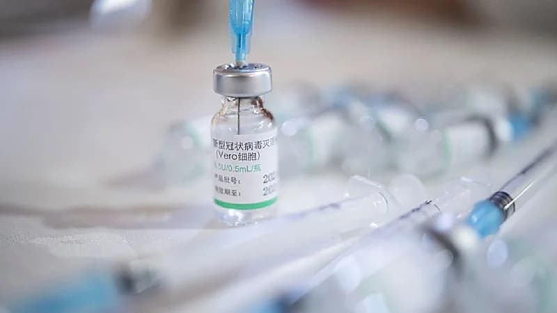 "الصحة" توضح شرط ضروري للسماح بعودة العمالة المنزلية المحصنة بلقاح سينوفارم "فيديو"