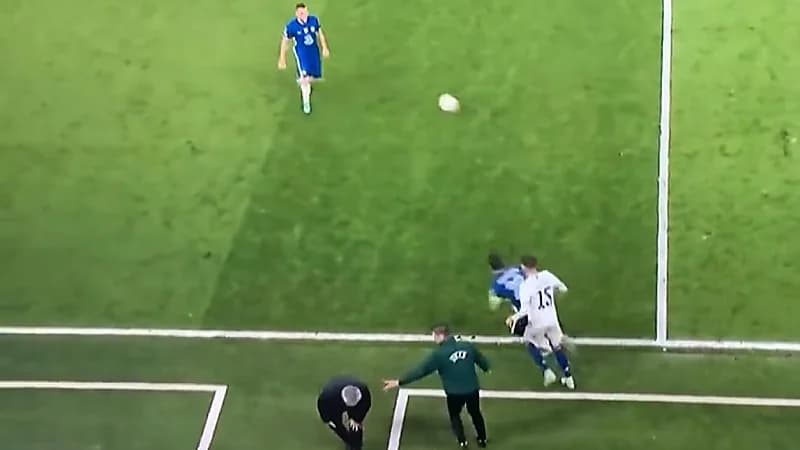 فالفيردي يصيب مدربه خلال مباراة تشلسي