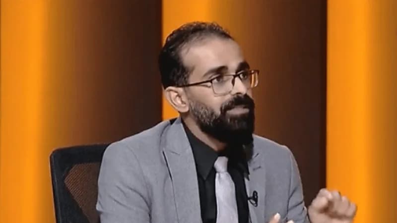 جميل الحواس من داخل سيارة هايلكس ديزل : مو عيب تظهر على حقيقتك (فيديو)