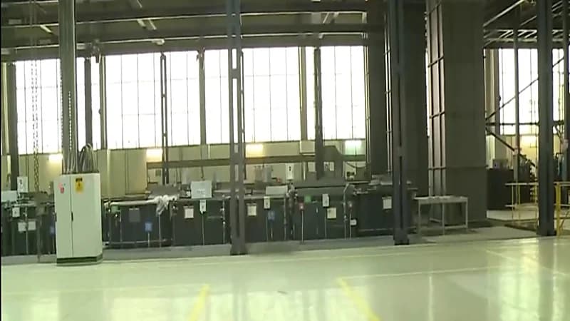 شاهد.. منتجات دقيقة لتطوير أنظمة الطاقة داخل الطائرات بأحد المصانع العسكرية في جدة