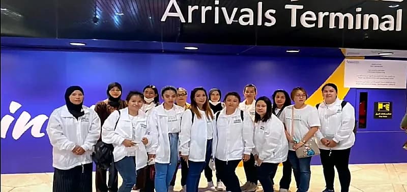 بالفيديو.. وصول أول دفعة من العاملات المنزليات التايلانديات إلى الرياض