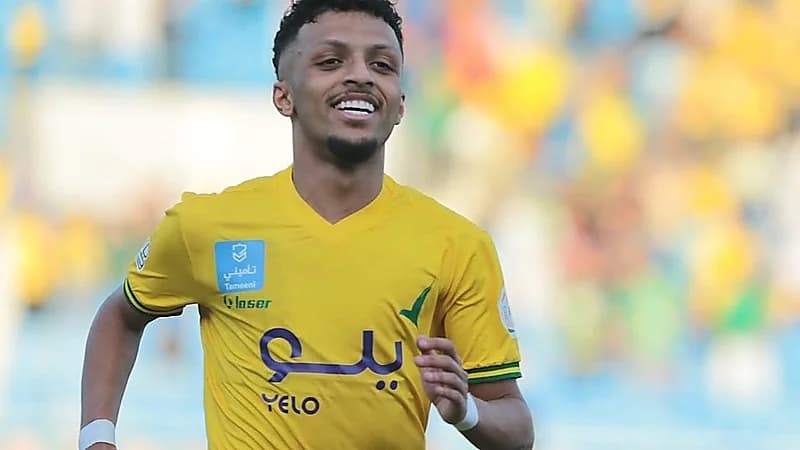 الخليج يعاقب حمد العبدان