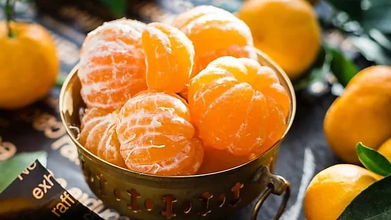 طبيبة توضح الكمية المسموح تناولها من اليوسفي يومياً