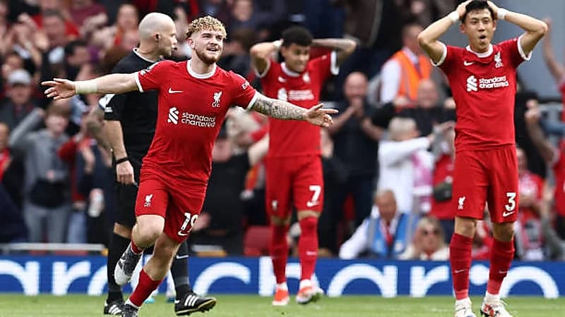 ليفربول يقسو على توتنهام برباعية