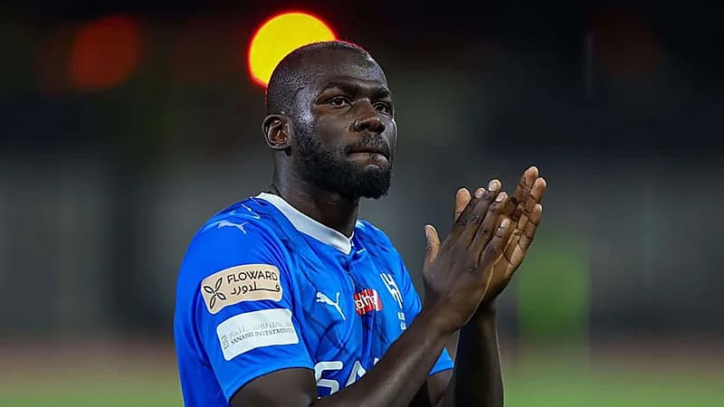 كوليبالي يقترب من مغادرة الهلال