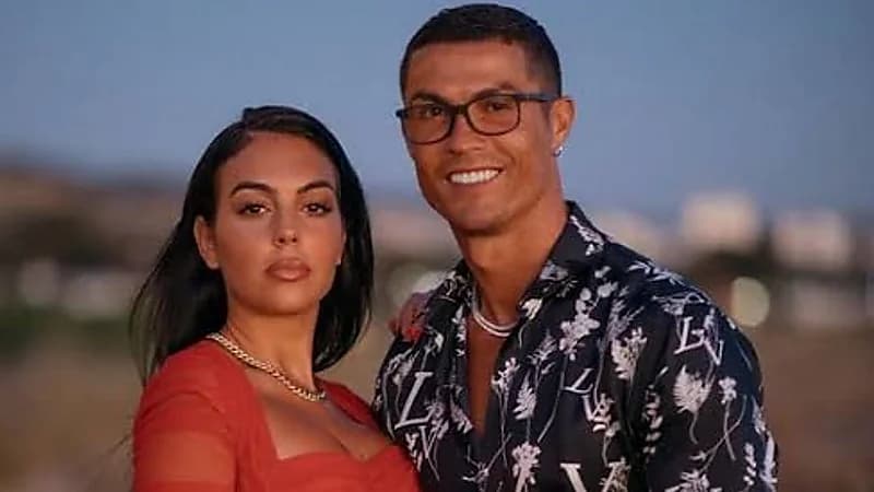 محللة لغة جسد تكشف توتر العلاقة بين جورجينا وعائلة رونالدو .. فيديو
