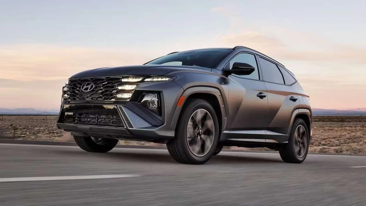 مواصفات وسعر سيارة هيونداي توسان 2025