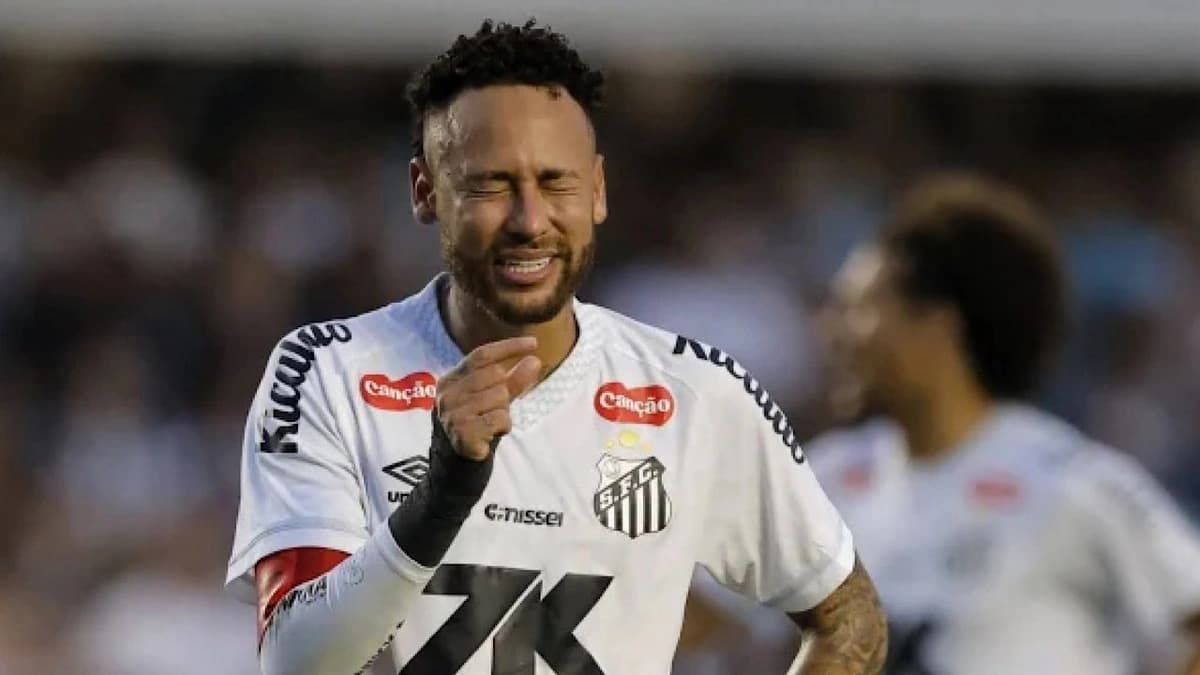 نيمار يعود إلى الملاعب مع سانتوس