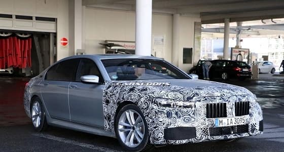 بالصور.. أول ظهور لـ " بي إم دبليو الفئة السابعة 2020 " بتصميم الفئة الثامنة