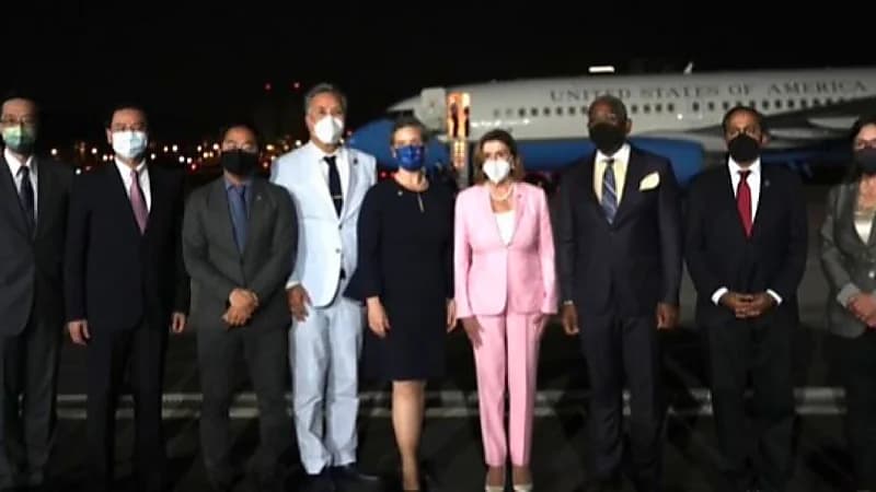 بيلوسي تغادر الأراضي التايوانية