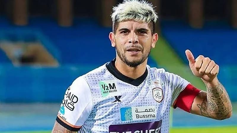 الشباب يقترب من تمديد عقد بانيجا