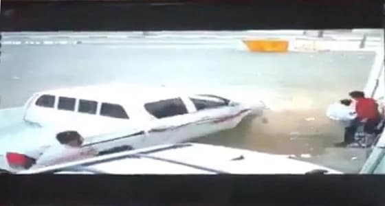 بالصور.. التعرف على مرتكب عملية الدهس أمام محل تجاري برنية