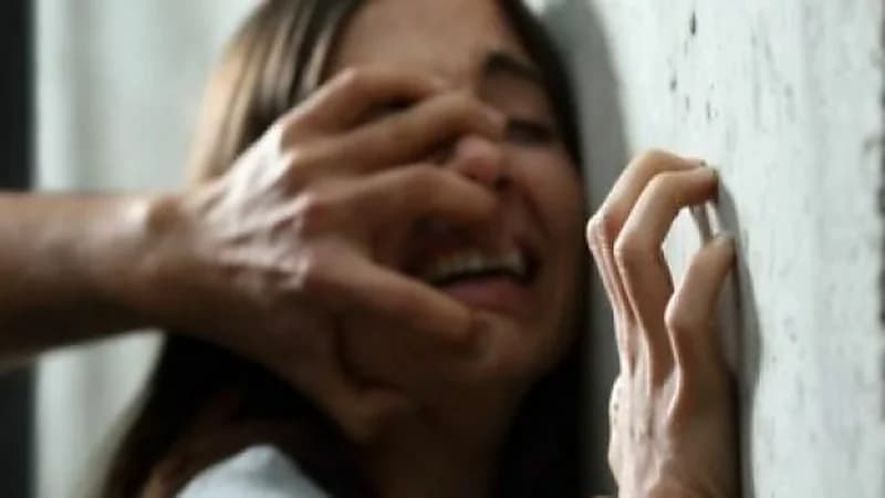 شاب يختطف "قاصر" بعد إيهامها بالزواج