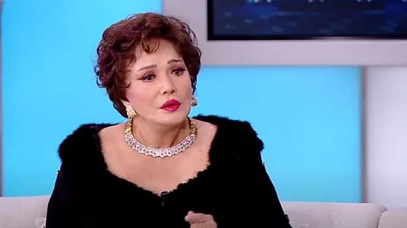 لبلبة: بشير الديك سر نجاح فيلم ليلة ساخنة وحصولي على 13 جائزة