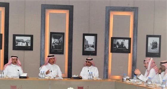 مكتبة الملك عبدالعزيز تحتضن لقاء نخبويا يناقش تأسيس " شارع ثقافي " بالرياض 