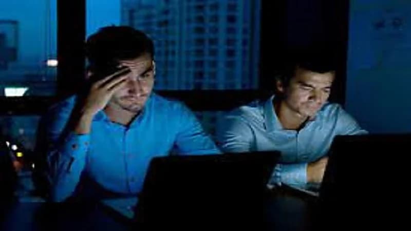 طبيب روسي يكشف العلاقة بين العمل ليلاً والإصابة بالأمراض السرطانية