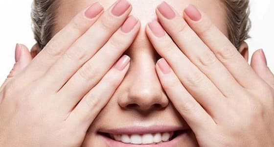 عادات ضارة تمنع نمو أظافرك