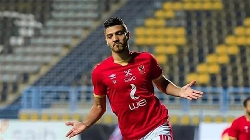 الهلال يرغب في ضم هداف الأهلي المصري "شريف" وناديه يتمسك به