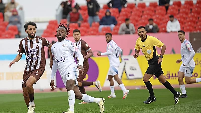 الجبلين يستنكر تصرف حارسه ويعتذر للحكام والجماهير