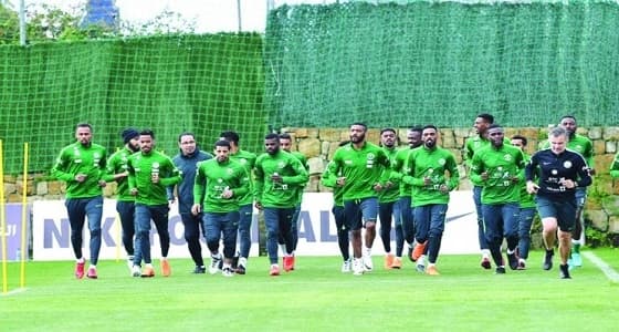 التحاق 4 من محترفي " لاليجا " بمعسكر الأخضر في إسبانيا