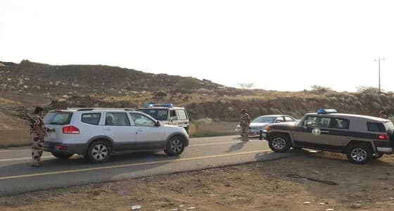 القبض على مواطن لنقله (10) مخالفين لنظام أمن الحدود من الجنسية الإثيوبية