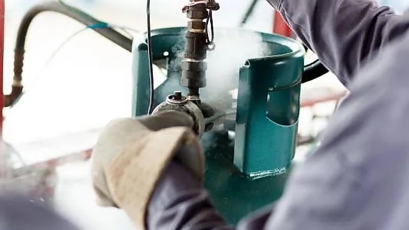 أرامكو السعودية تحدد سعر البروبان لشهر يناير 2025