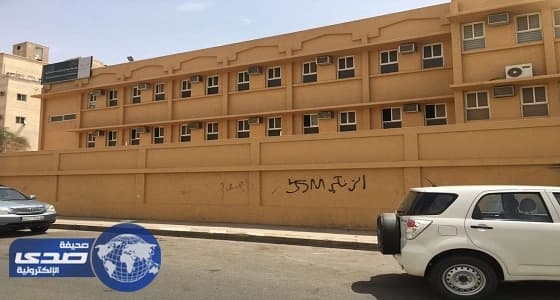 التحقيق في واقعة وفاة طالب سقط من أعلي مدرسته بالمدينة