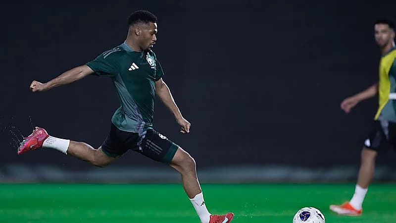 الأخضر يختتم استعداده لمواجهة أستراليا.. صور