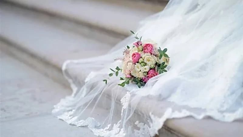 وفاة عروس بعد عقد قرآنها يثير صدمة