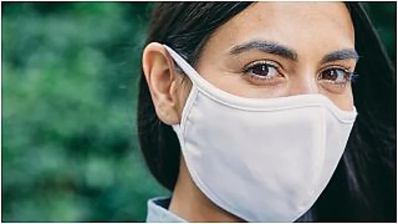 الكمامة القماش لا تحمي من عدوى أوميكرون