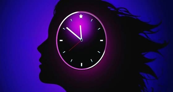 دراسة حديثة : تأخر مواعيد الطائرات واختلاف التوقيت يصيب بالسرطان