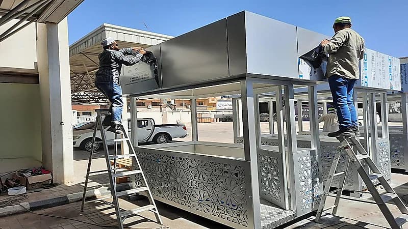 أمانة الشرقية تبدأ بتجهيزات وأعمال تطوير المواقف الذكية بالمنطقة المركزية بالدمام