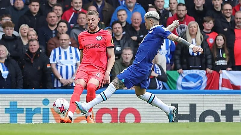 برايتون يهزم تشيلسي بثنائية