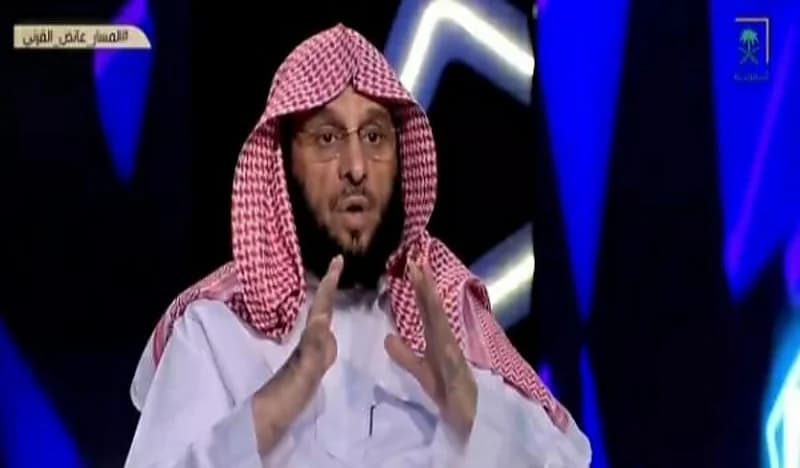 شاهد.. القرني: سعدت بلقاء ولي العهد لأني تعرفت على سموه عن قرب 