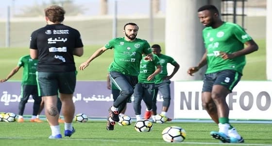 إصابة لاعبان تمنعهما من المشاركة في تدريب معسكر الأخضر